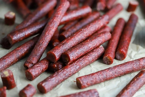 Collagen casing snack sticks